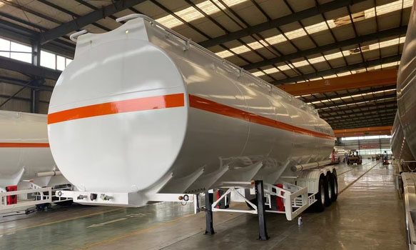 45000 Liters Fuel Tanker Trailer 45000 Liters Fuel Tanker Trailer