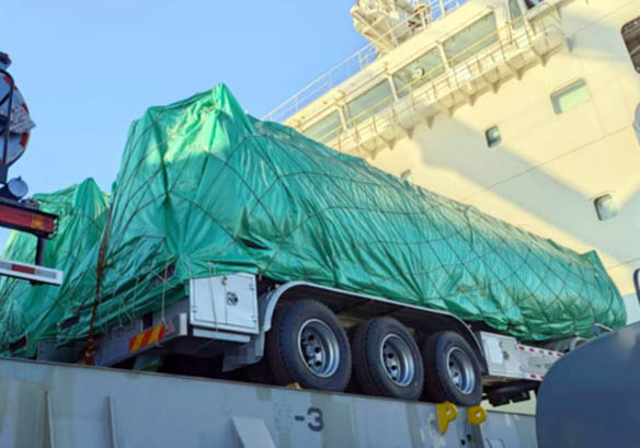 fuel tanker for shipment fuel tanker for shipment