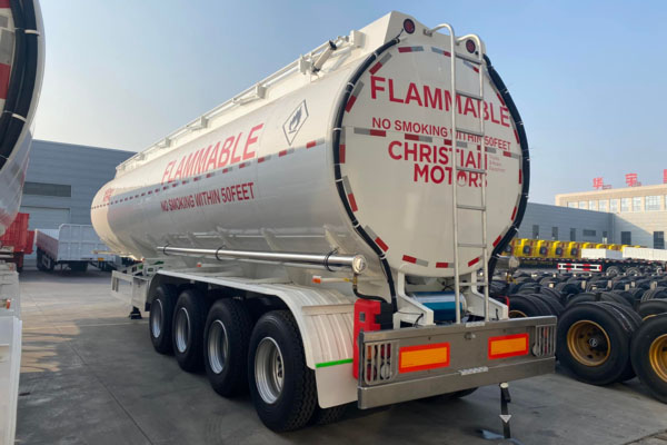 4 axles oil tanker trailer 4 axles oil tanker trailer