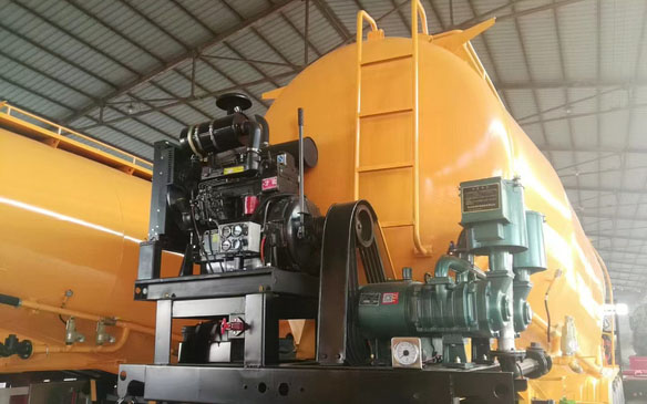 Cement Bulker Tanker Trailer Cement Bulker Tanker Trailer