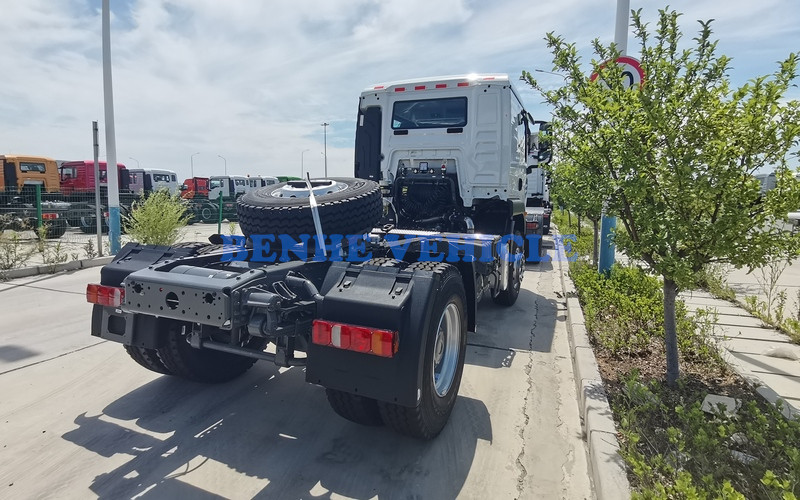 HOWO TX tractor truck 4 x 2 model HOWO TX tractor truck 4 x 2 model