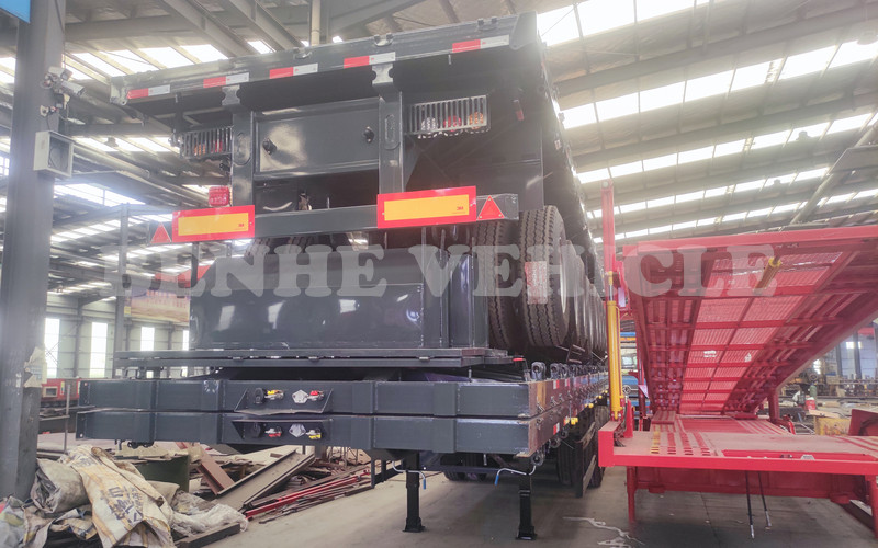 Flatbed trailer Flatbed trailer