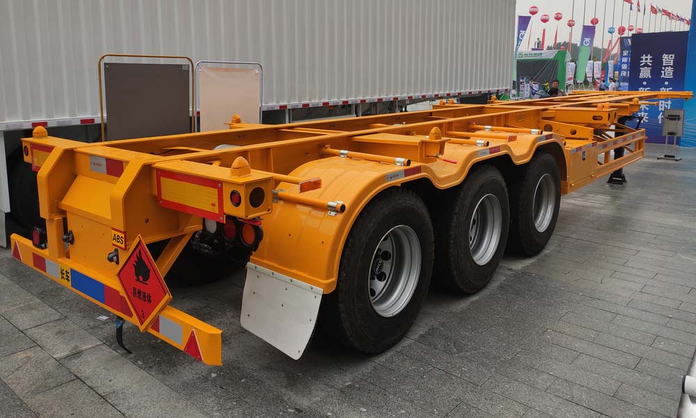 Tri axles 40ft skeletal trailer Tri axles 40ft skeletal trailer