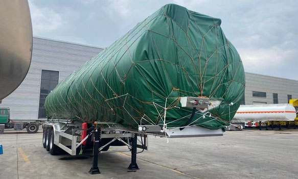 fuel tanker for shipment fuel tanker for shipment