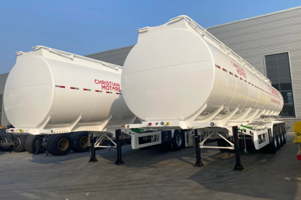 4 axles oil tanker trailer