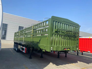 Tri Axles Fence Cargo Truck Trailer 