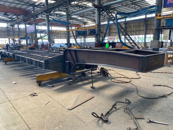 Benhe Lowbed trailer workshop