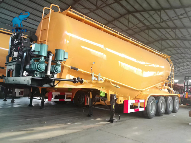 4 Axles 40CBM Cement Tanker Truck Trailer
