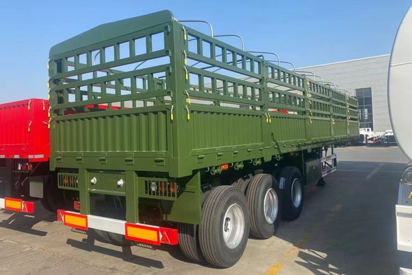 Tri axles fence cargo truck trailer