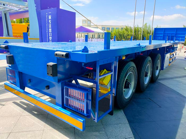 Super Single Tire Flatbed Trailer With Air Suspension 