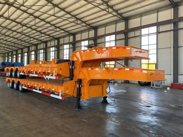 Lowbed trailer for shipment